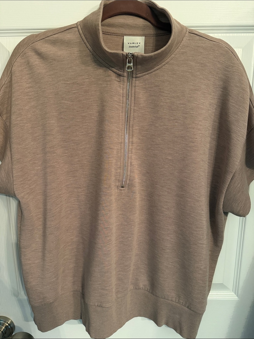 Varley Short-Sleeve Half-Zip Pullover in Tan M